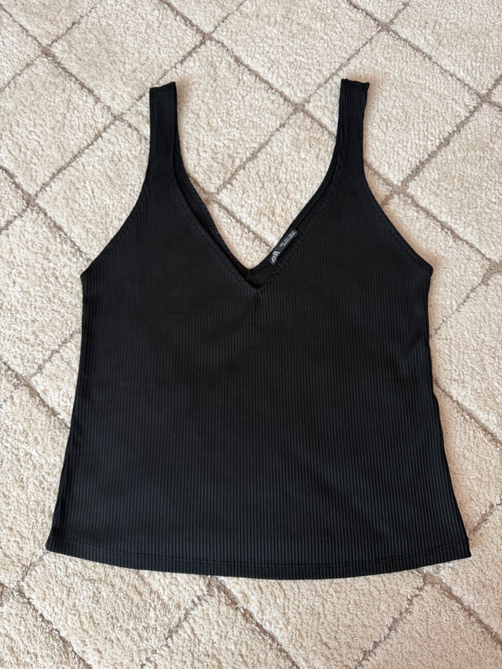 Zara Black Ribbed V-Neck Tank